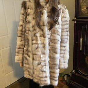 Glamorous Dietrich Blue Fox Luxury Ranched Fur Coat